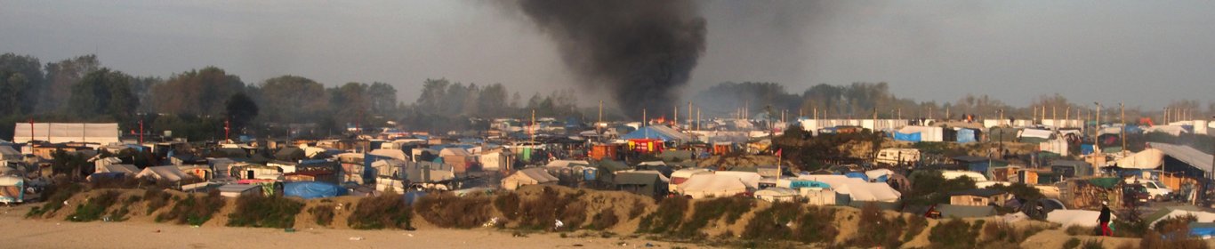 Démantèlement et évacuation de la jungle de Calais par les forces de police françaises