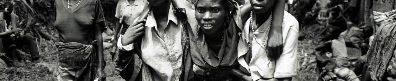 Réfugiés rwandais hutus dans le village de Biaro, en RDC, 1997